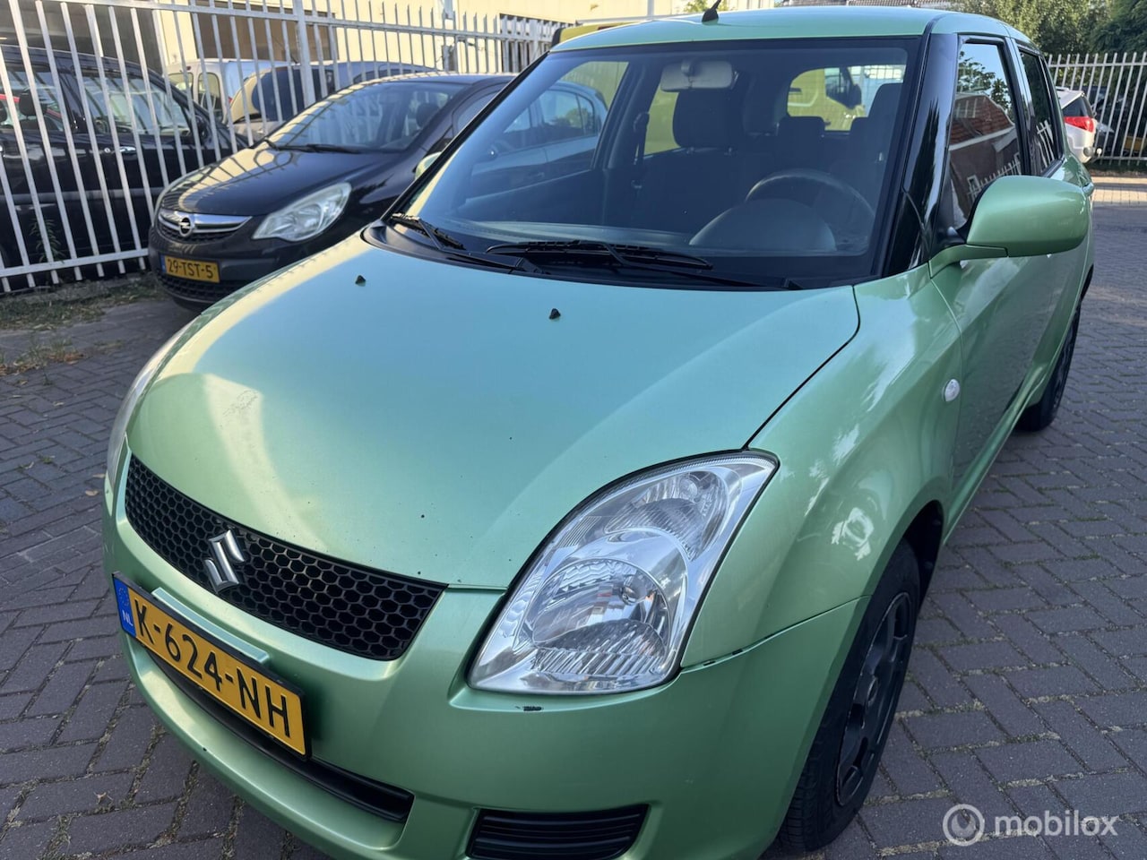 Suzuki Swift - 1.3 Base 1.3 Base - AutoWereld.nl