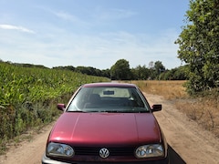 Volkswagen Golf - 1.8 GL Atlanta