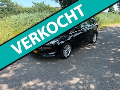 Ford Focus Wagon - 1.0 Trend Nieuwe Distributieriem 1e Eigenaar Airco Cruise Stoel/Stuur Verwarming Pdc Bluet