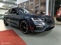 Skoda Octavia Combi - 2.0 TSI RS 245 PK. DSG PANO VIRTUAL XENON LED KUIPSTOELEN LEER
