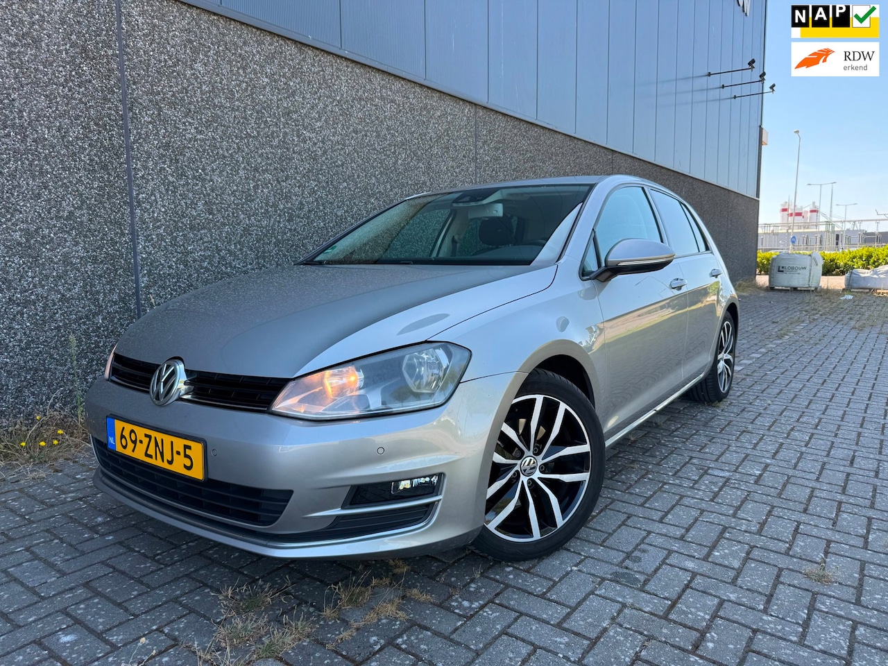 Volkswagen Golf - 1.4 TSI ACT Highline/Dealer OH/NL Auto/DSG/Nieuwe APK en beurt! - AutoWereld.nl