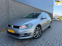 Volkswagen Golf - 1.4 TSI ACT Highline/Dealer OH/NL Auto/DSG/Nieuwe APK en beurt