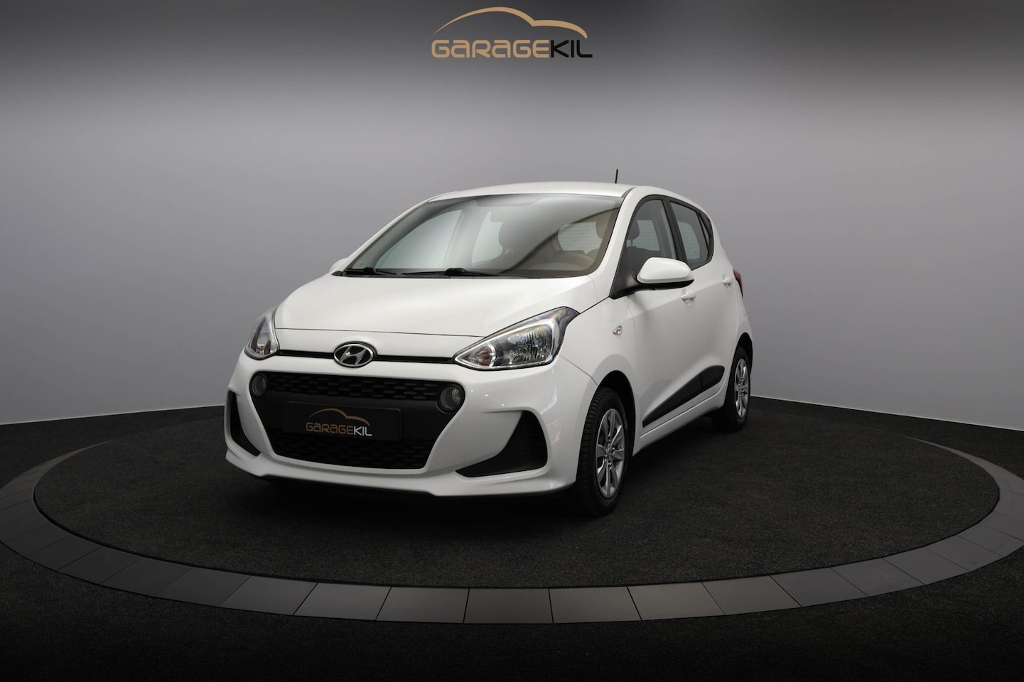 Hyundai i10 - 1.0i Comfort Orig.NL / Carplay / Elek. Ramen / Airco / Cruise control - AutoWereld.nl