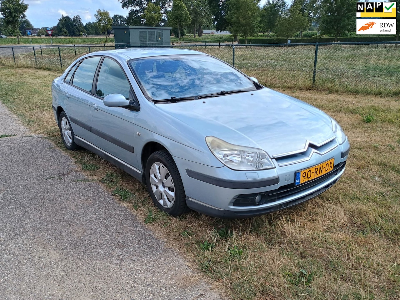 Citroën C5 - 2.0-16V Ligne Prestige 2.0-16V Ligne Prestige - AutoWereld.nl