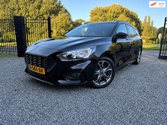 Ford Focus Wagon - 1.0 EcoBoost Hybrid ST Line / Stoelverwarming / Stuurverwarming / Camera /