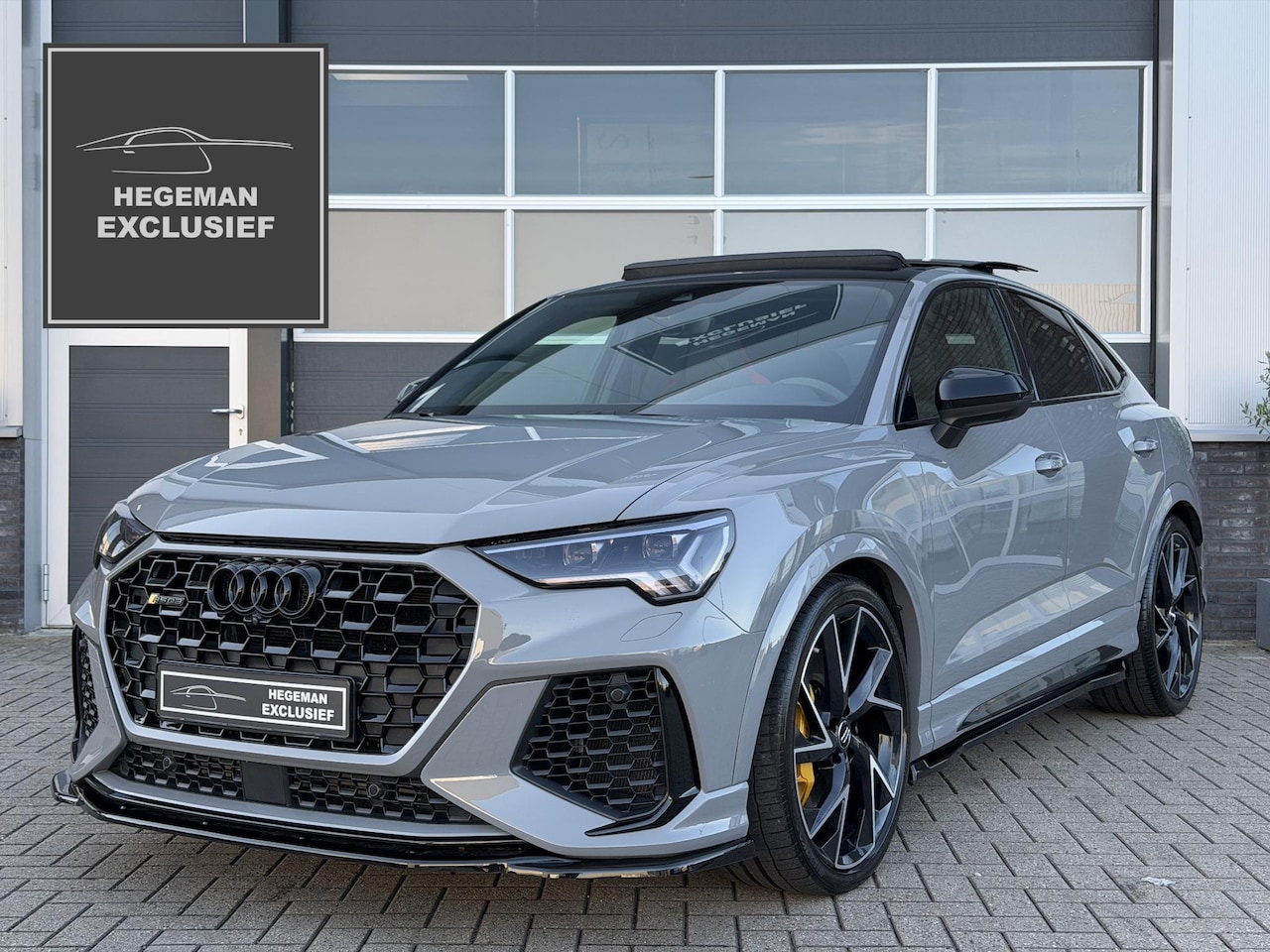 Audi RSQ3 Sportback - TFSI RS | Schuif-kanteldak | B&O 3D | CARBON | 360 CAMERA | RS-DESIGN | KEYLESS | Trekhaak - AutoWereld.nl