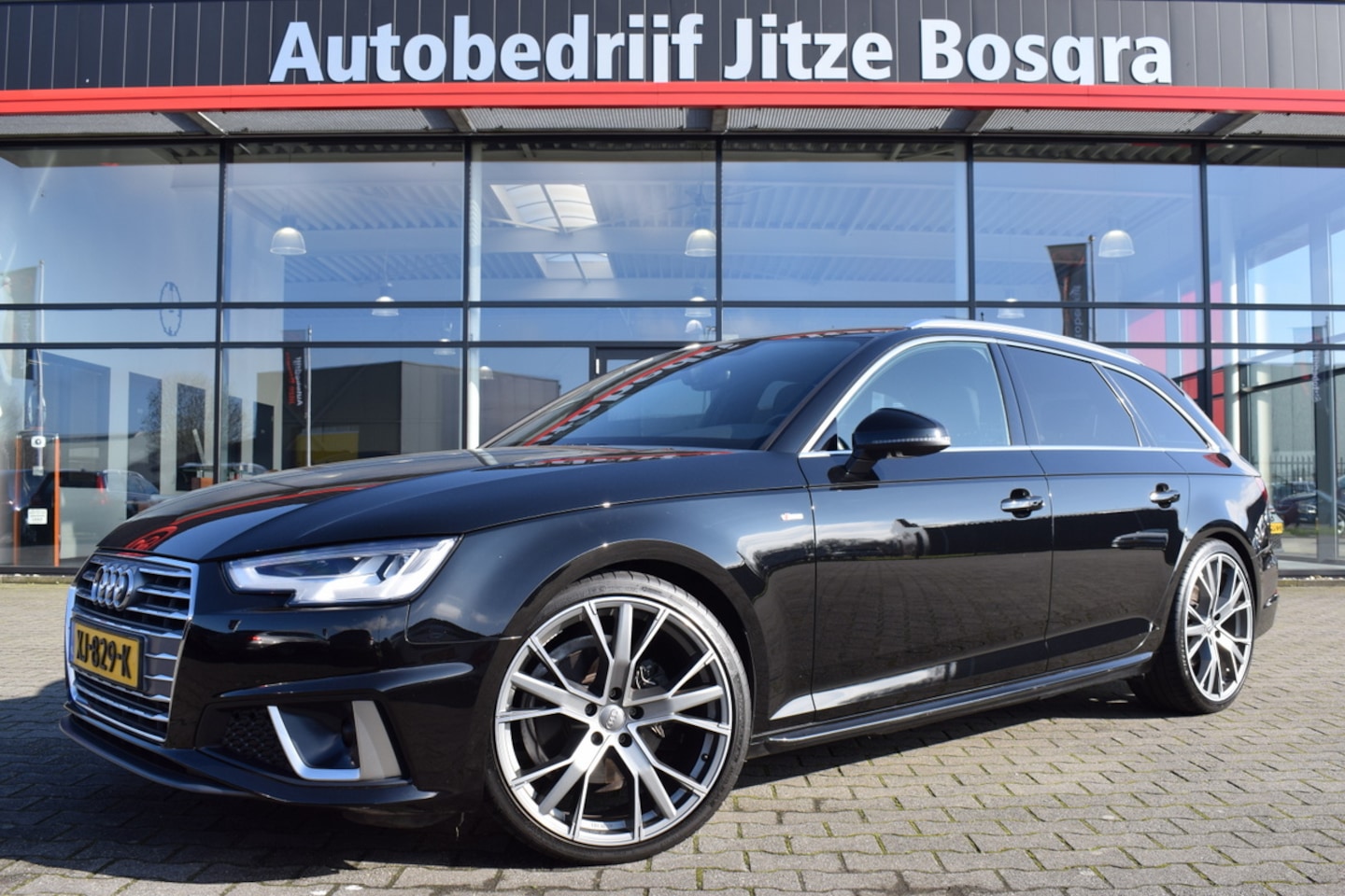 Audi A4 Avant - 2.0 TFSi 150pk Automaat Sport S-line LED | Half Leder | Full Map Navi | Telefonie | 20 Inc - AutoWereld.nl