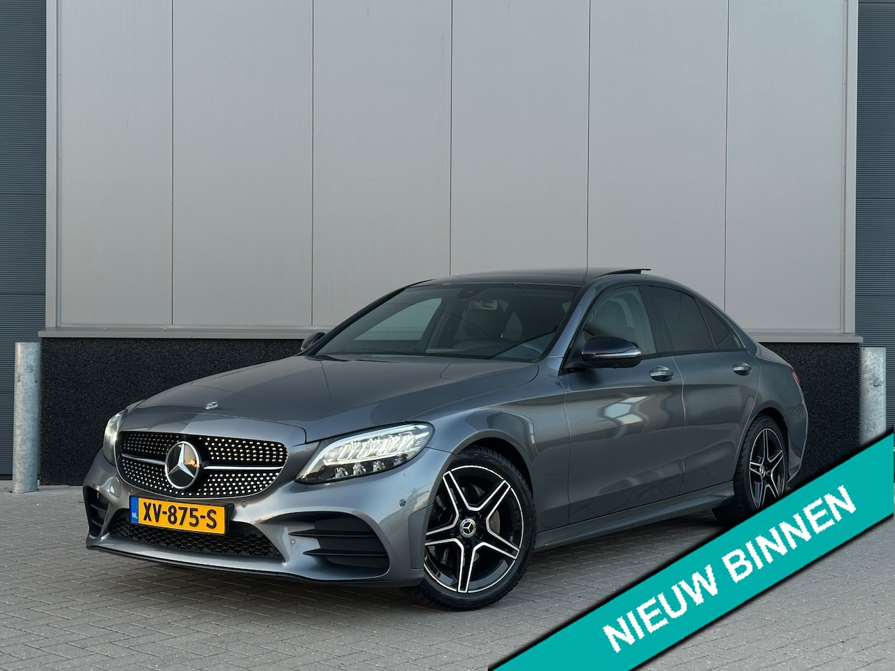 Mercedes-Benz C-klasse - 180 AMG Line |PANO|360|TREKHAAK|FACELIFT - AutoWereld.nl
