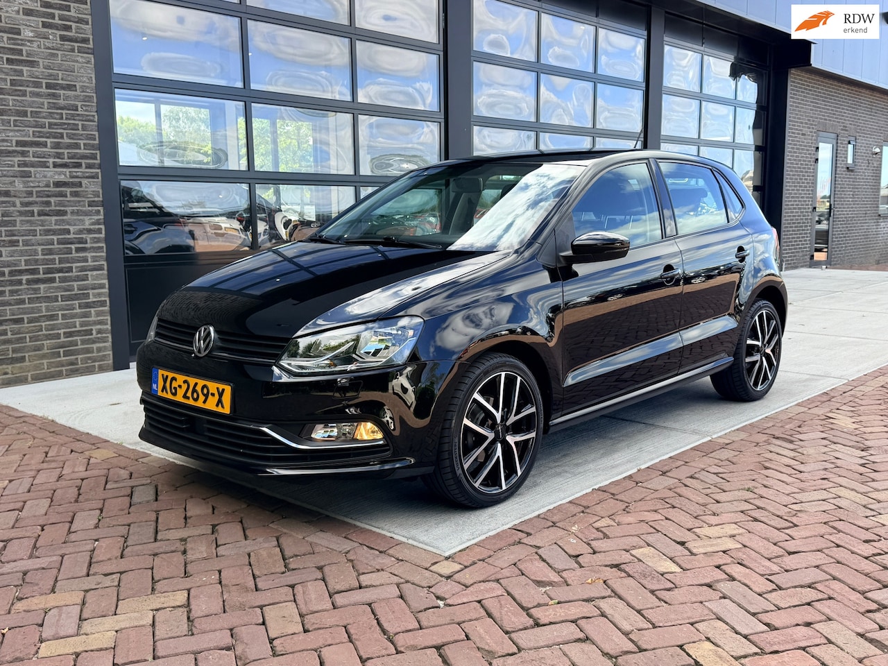 Volkswagen Polo - 1.2 TSI Comfortline | Airco | Stoelver | Nette auto | - AutoWereld.nl