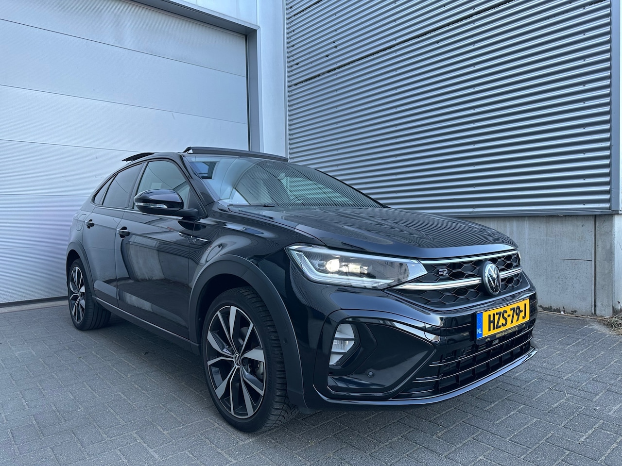 Volkswagen Taigo - 1.0 TSI R-Line |DSG|Pano|Iq lights|Camera|ACC|Virtual|Stoelvw|Bomvol| - AutoWereld.nl