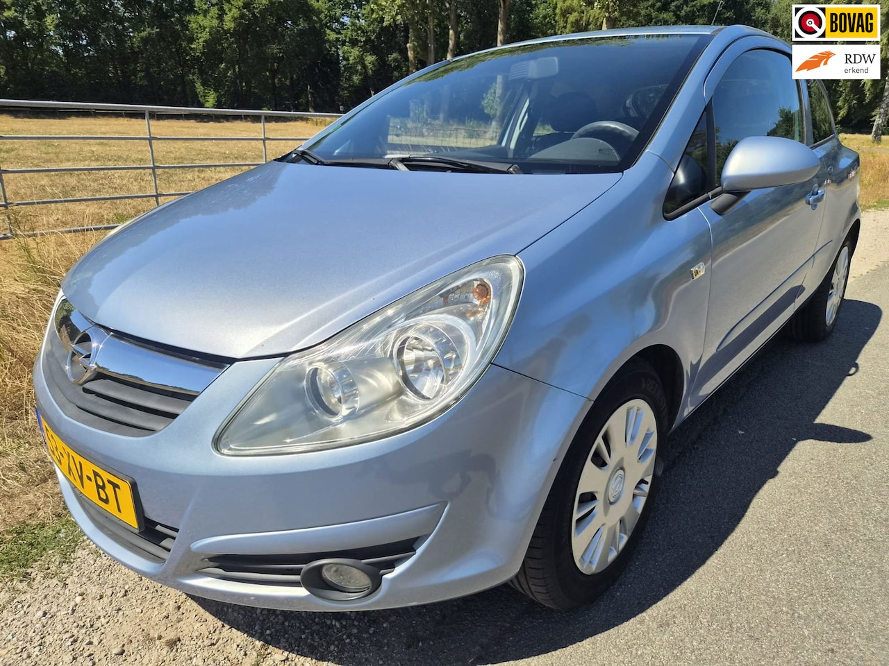 Opel Corsa - 1.2-16V Enjoy pas 105.400km 1 ste eigenaar - AutoWereld.nl