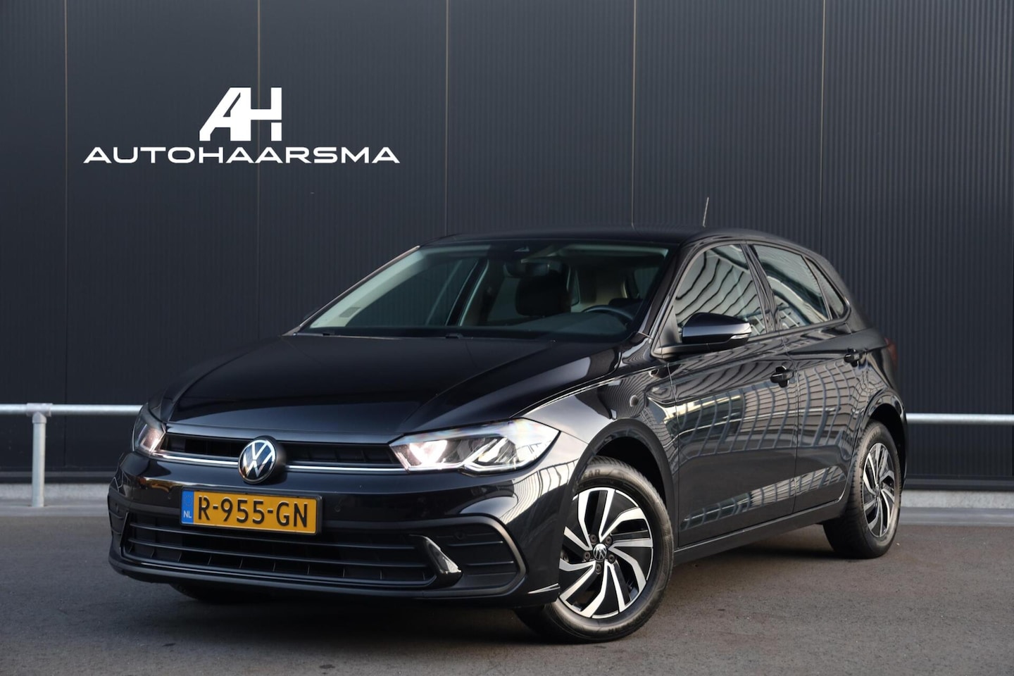 Volkswagen Polo - 1.0 TSI 95pk Life Business Camera Clima Stoelverwarming ACC CarPlay Virtual NL-Auto! - AutoWereld.nl