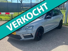 Skoda Octavia Combi - 2.0 TSI RS Business Panodak 20inch Camera Drive mode