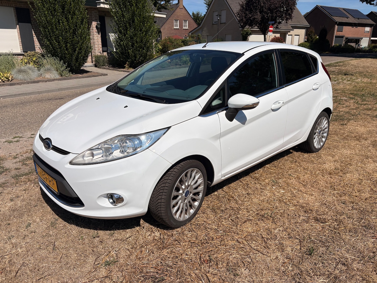 Ford Fiesta - 1.6 Titanium - AutoWereld.nl