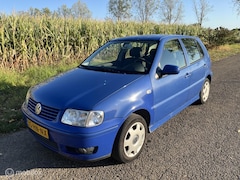 Volkswagen Polo - 1.4 Trendline 5 Drs / Apk 6-2027 / Bj 2001