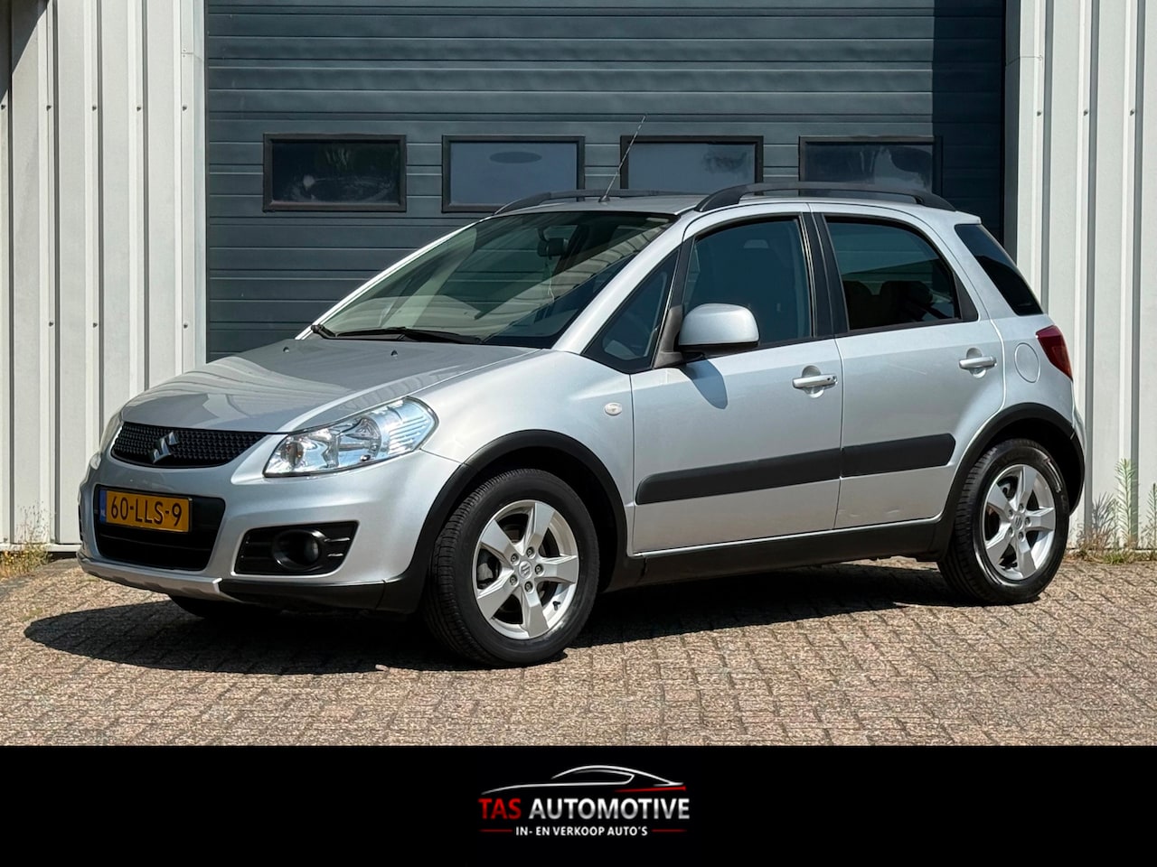 Suzuki SX4 - 1.6 Exclusive 2e EIG / AUTOMAAT / CRUISE / CLIMA! - AutoWereld.nl