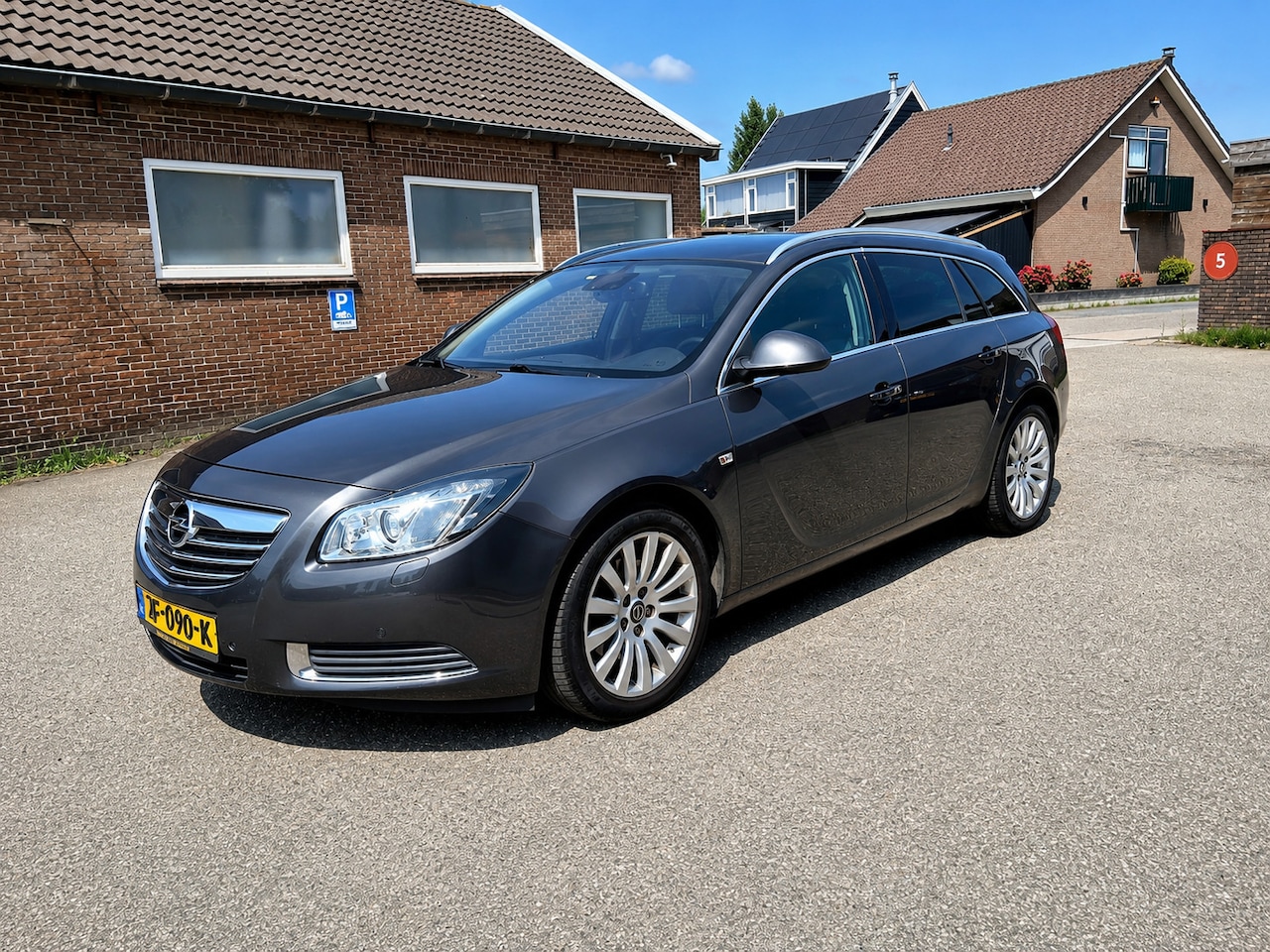 Opel Insignia Sports Tourer - 2.0 T Edition 4x4 - Automaat - Airco - NW APK - NAP! - AutoWereld.nl