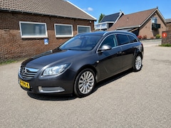 Opel Insignia Sports Tourer - 2.0 T Edition 4x4 - Automaat - Airco - NW APK - NAP