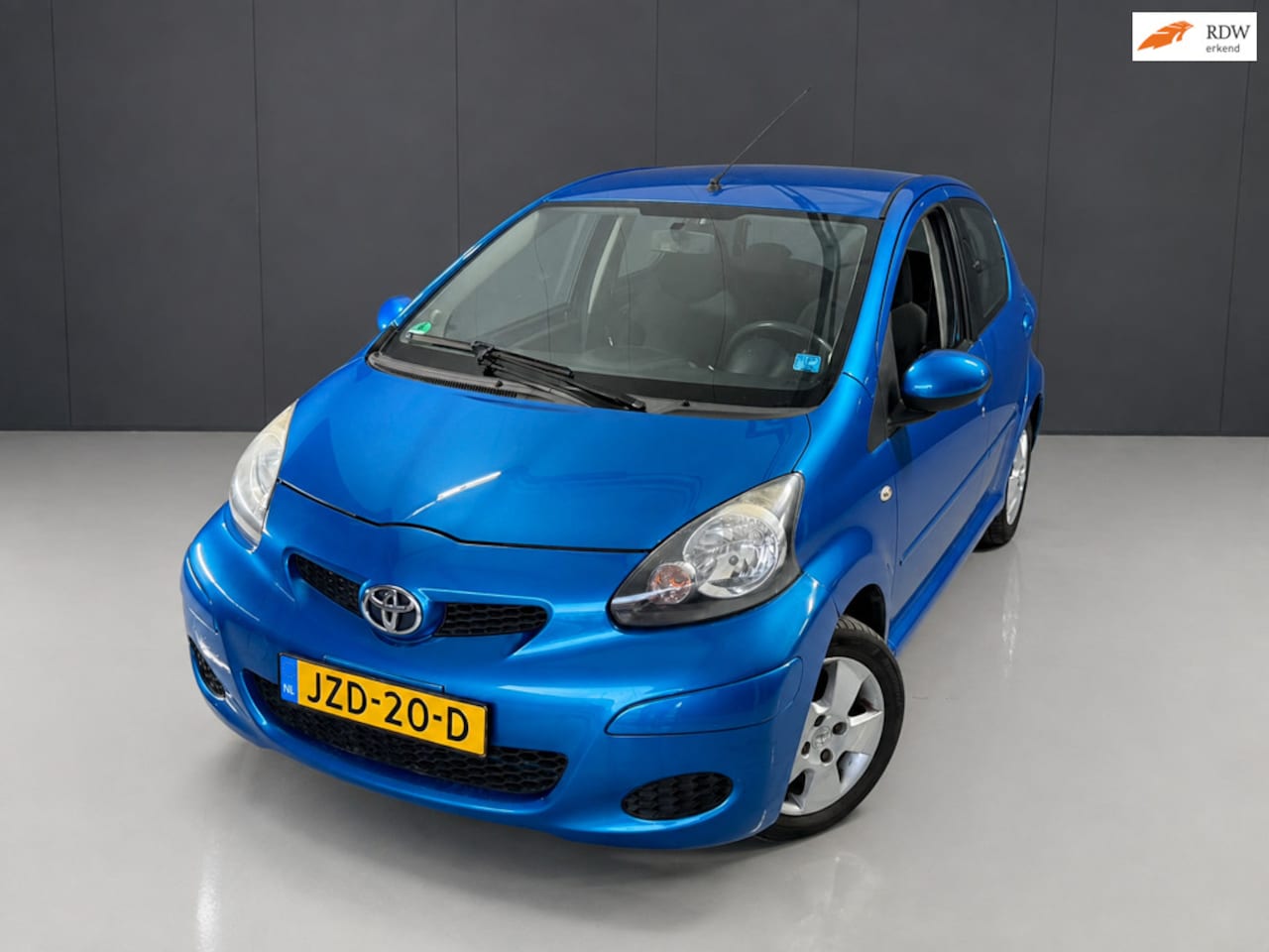 Toyota Aygo - 1.0-12V Access 1.0-12V Access - AutoWereld.nl