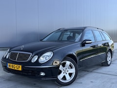 Mercedes-Benz E-klasse - 350 V6 272PK Avantgarde / *NAP* / Pano / Trekhaak / NW APK