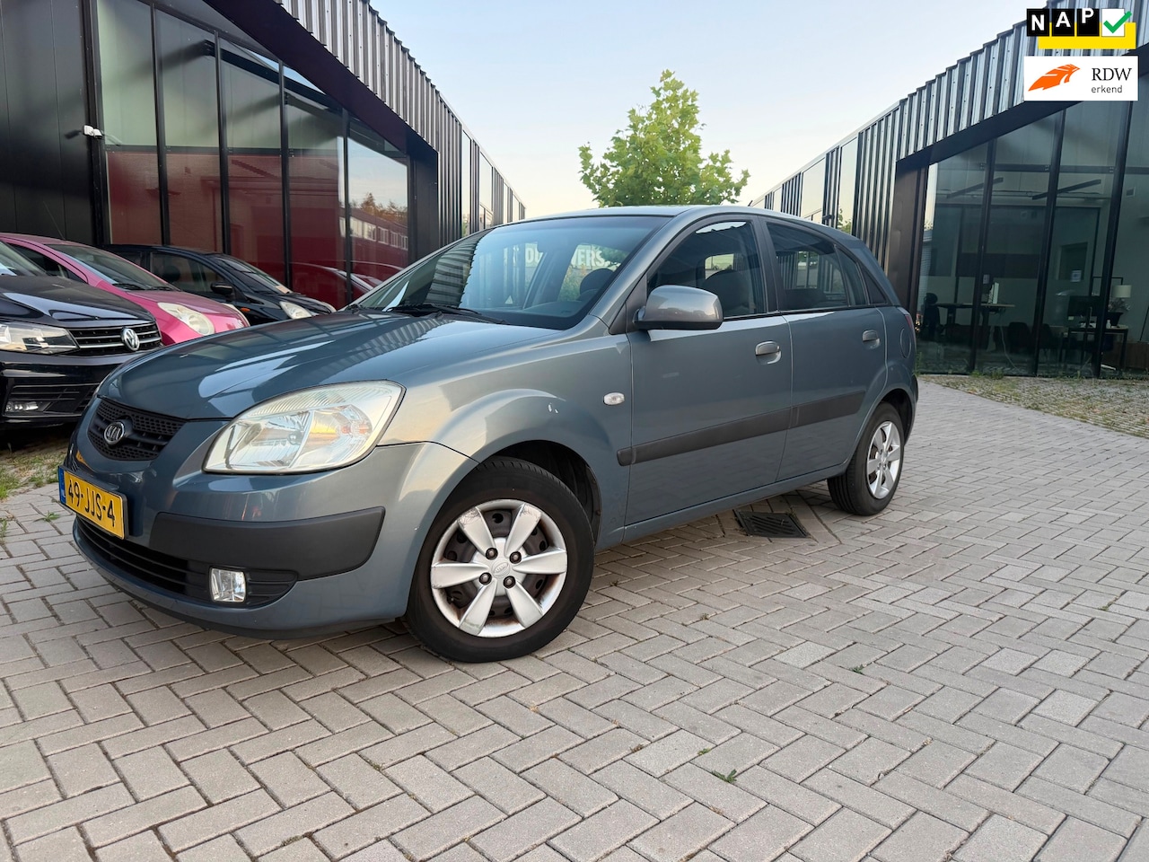 Kia Rio - 1.4 Fifteen Automaat Airco Trekhaak NL Auto NAP - AutoWereld.nl
