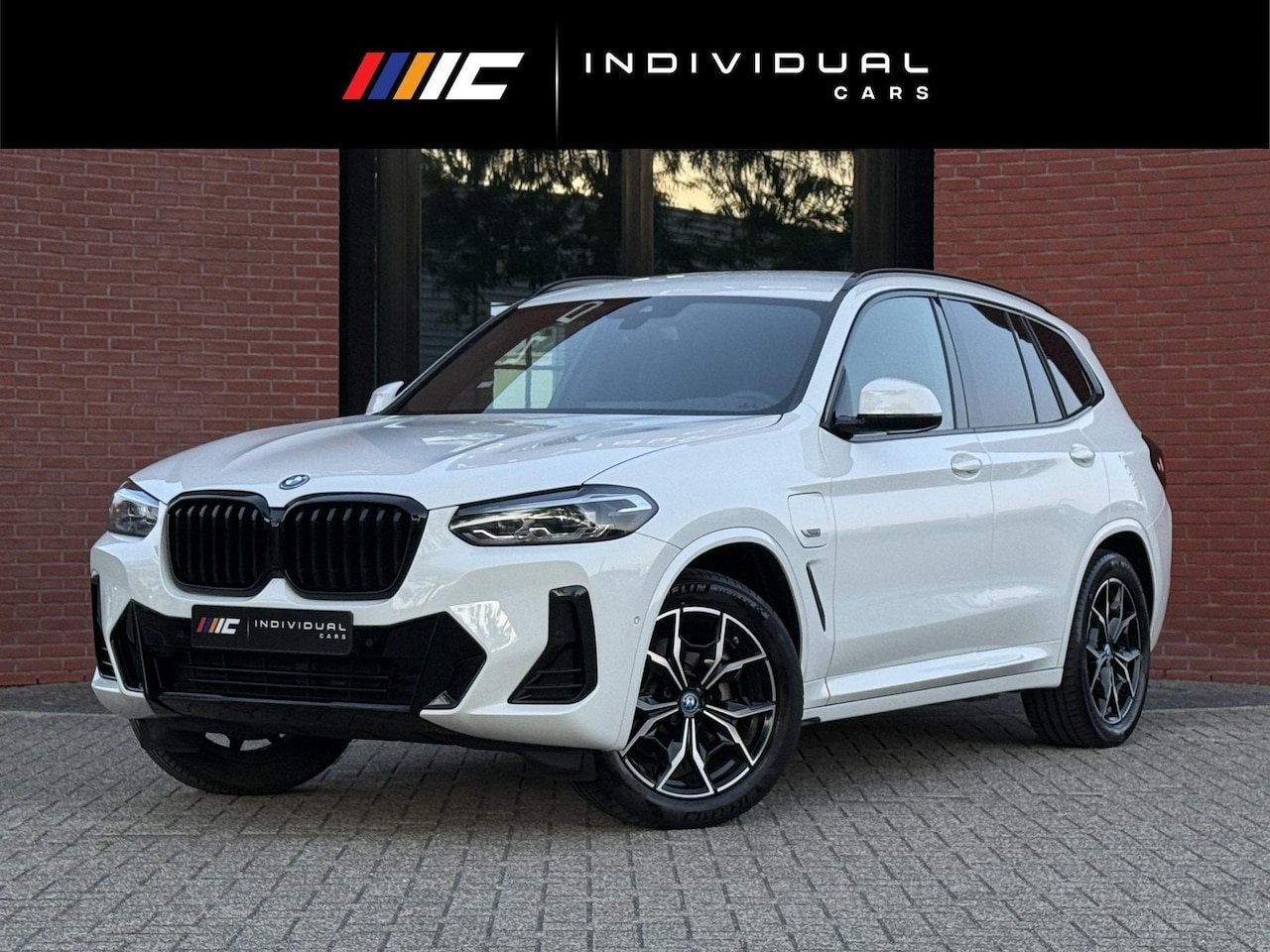 BMW X3 - xDrive30e M-Sport Trekhaak Sfeerverlichting - AutoWereld.nl