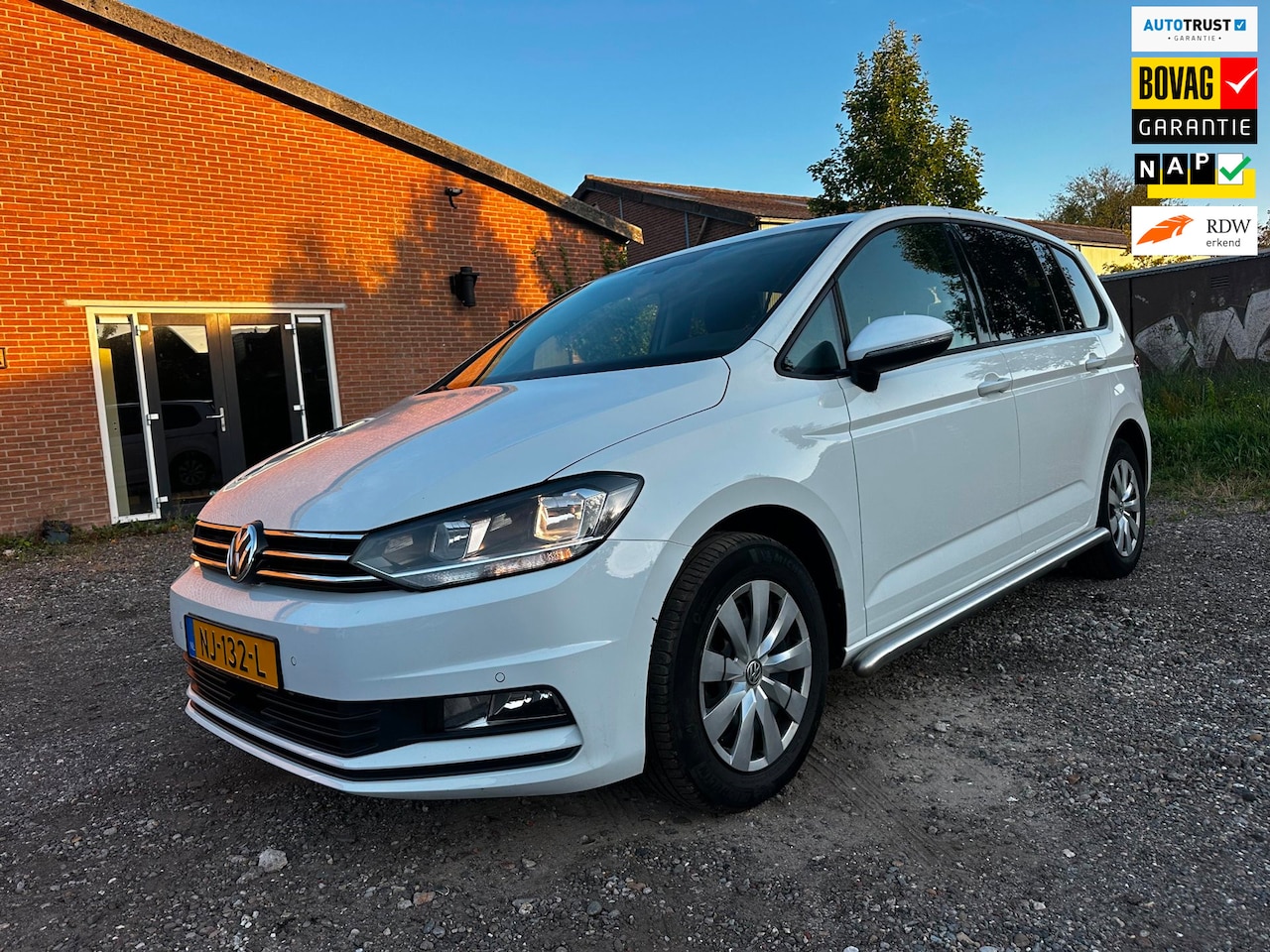 Volkswagen Touran - 2.0 TDI SCR 2017 DSG NL 1EIGENAAR IN TOP STAAT. - AutoWereld.nl