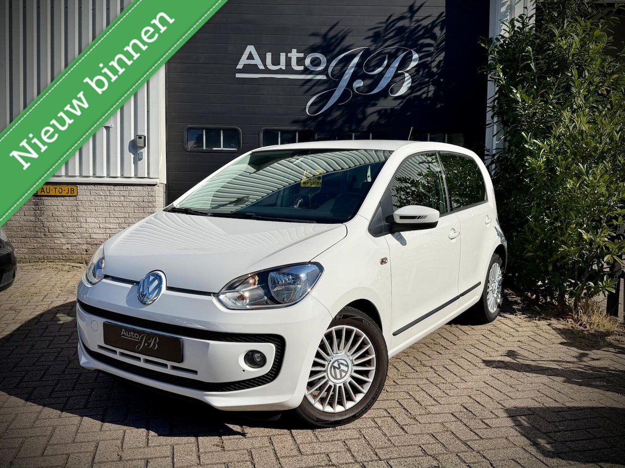 Volkswagen Up! - 1.0 HIGH UP | 5-DRS | CRUISE | 2e EIGENAAR!! - AutoWereld.nl