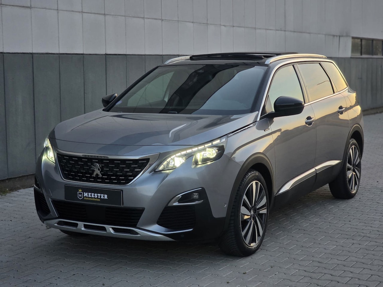 Peugeot 5008 - 1.2 PureTech GT-Line|PANODAK|CAMERA|ACC - AutoWereld.nl