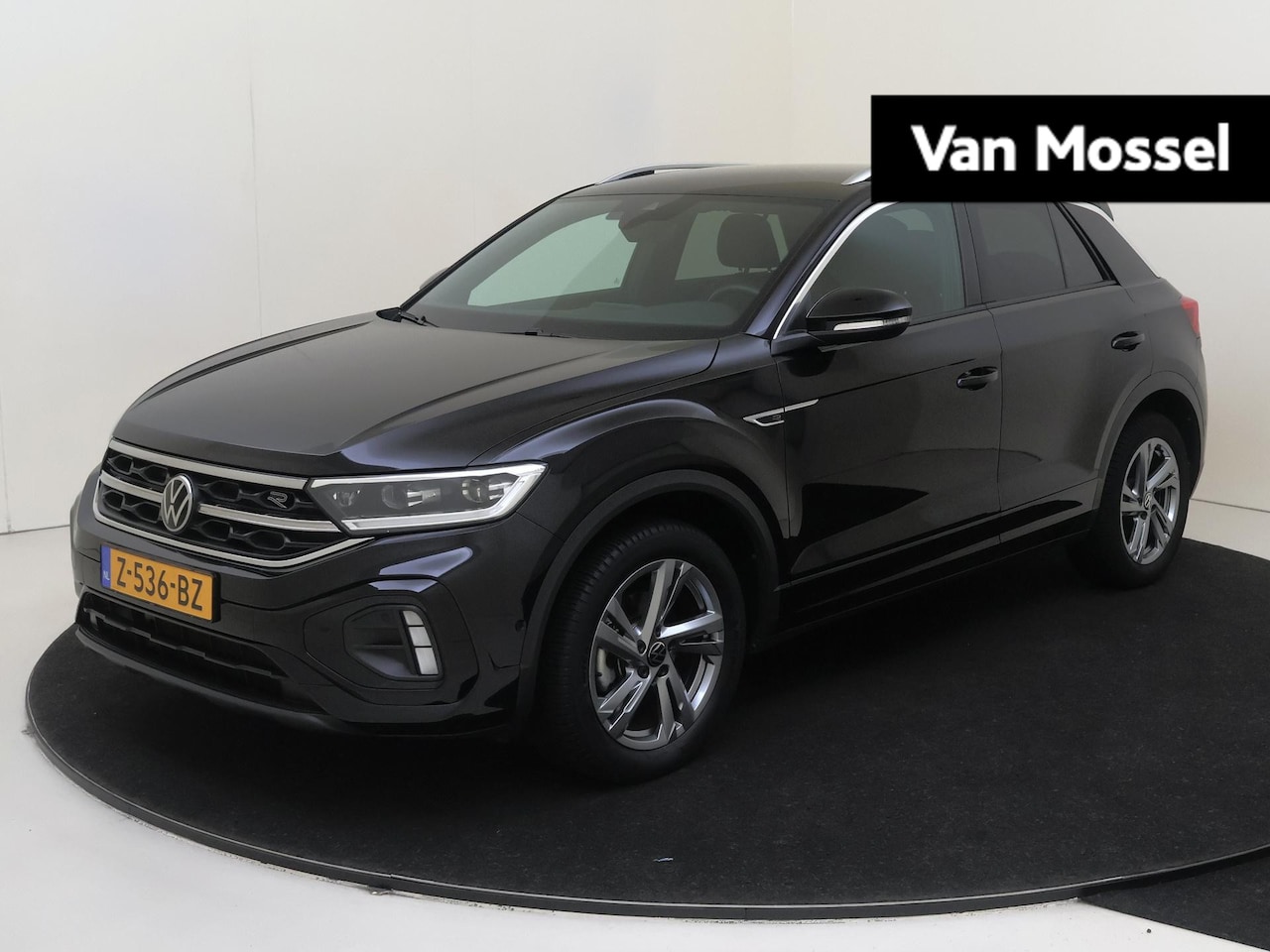 Volkswagen T-Roc - 1.5 TSI R-Line Business | airco automatisch | Apple Carplay/Android | cruise control adapt - AutoWereld.nl