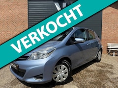 Toyota Yaris - 1.0 VVT-i Now | TREKHAAK | AIRCO | ZEER NETJES |