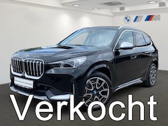 BMW iX1 - xDrive30 67 kWh (230kW/313pk) * LED, LEDER, PANO, TREKH, DRIV. ASS+, 19-inch LMV * 1e EIG