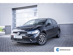 Volkswagen Polo - Life Edition | Achteruitrijcamera (Rear View) | Parkeersensoren voor en achter (Park Dista