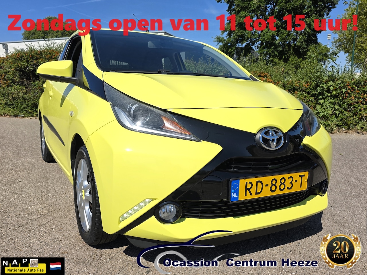 Toyota Aygo - 1.0 VVT-i x-joy 1.0 VVT-i x-Joy, Camera! Clima! Half Leder! Trekhaak! VAN/VOOR Weken! - AutoWereld.nl