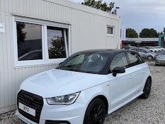 Audi A1 - 1.0 TFSI S-Line Pro Navi Cruise Black Optik