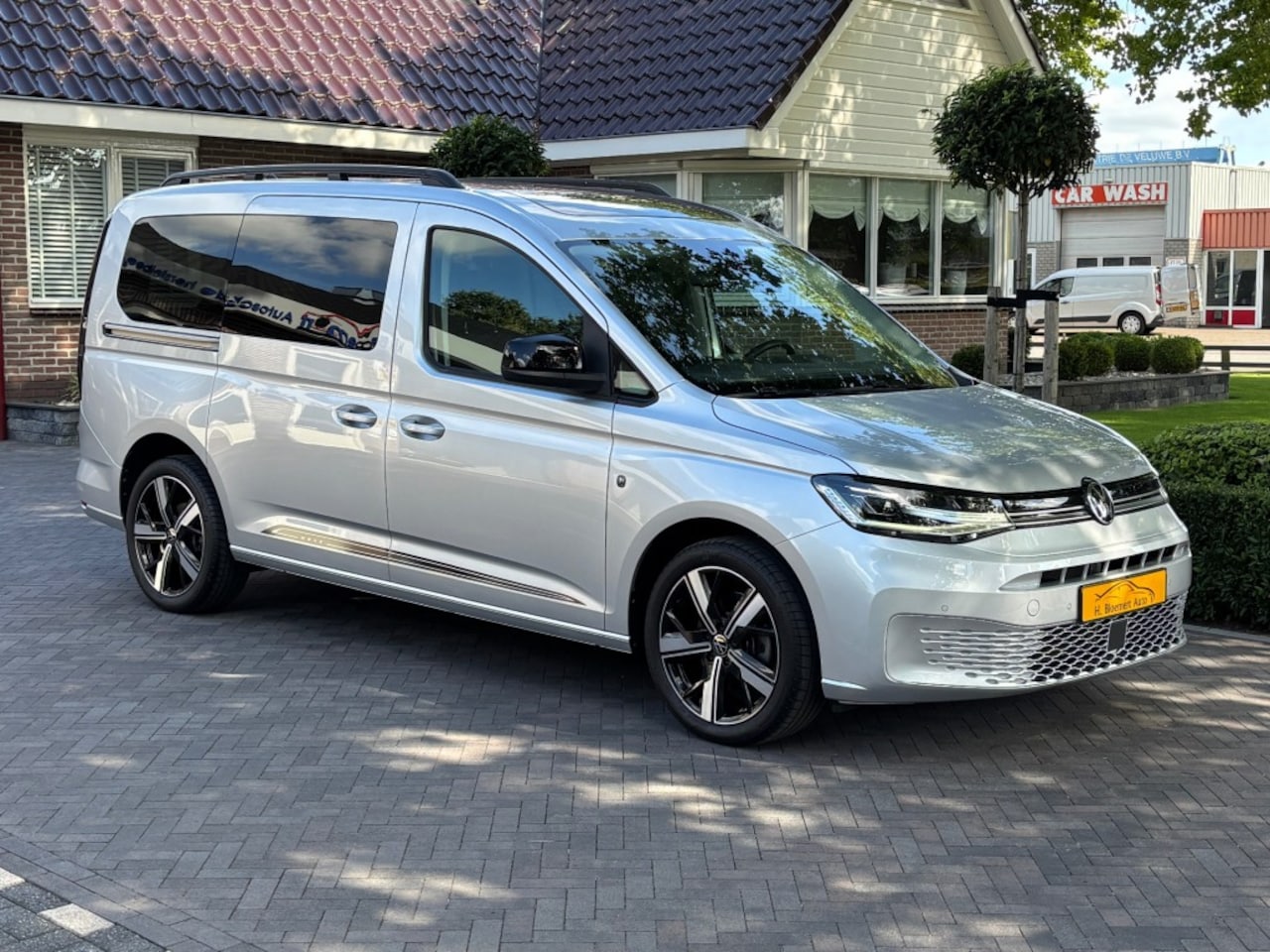 Volkswagen Caddy Maxi - Maxi 1.5 TSI 115pk DSG MOVE Pano, LED, Navi, Camera, ACC - AutoWereld.nl