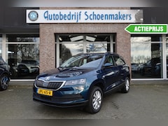 Skoda Karoq - 1.0 TSI Business Edition CARPLAY CAMERA SFEERVERL. STOELVERW. DAB CRUISE CLIMA NAVI 2XPDC