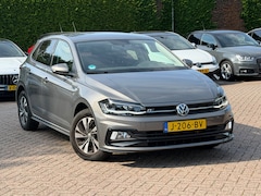 Volkswagen Polo - 1.0 TSI Comfortline R-line / Camera / Navigatie / Parkeerhulp V+A / LED / 16'' / Apple Car