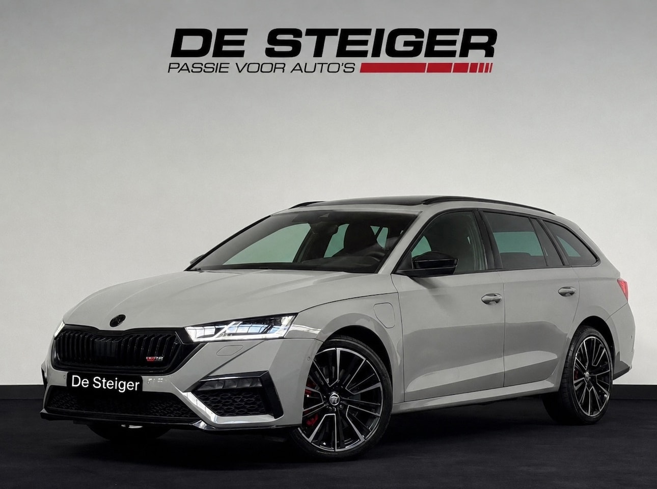 Skoda Octavia Combi - 1.4 TSI RS iV PHEV ACC Sfeer Camera 245PK - AutoWereld.nl