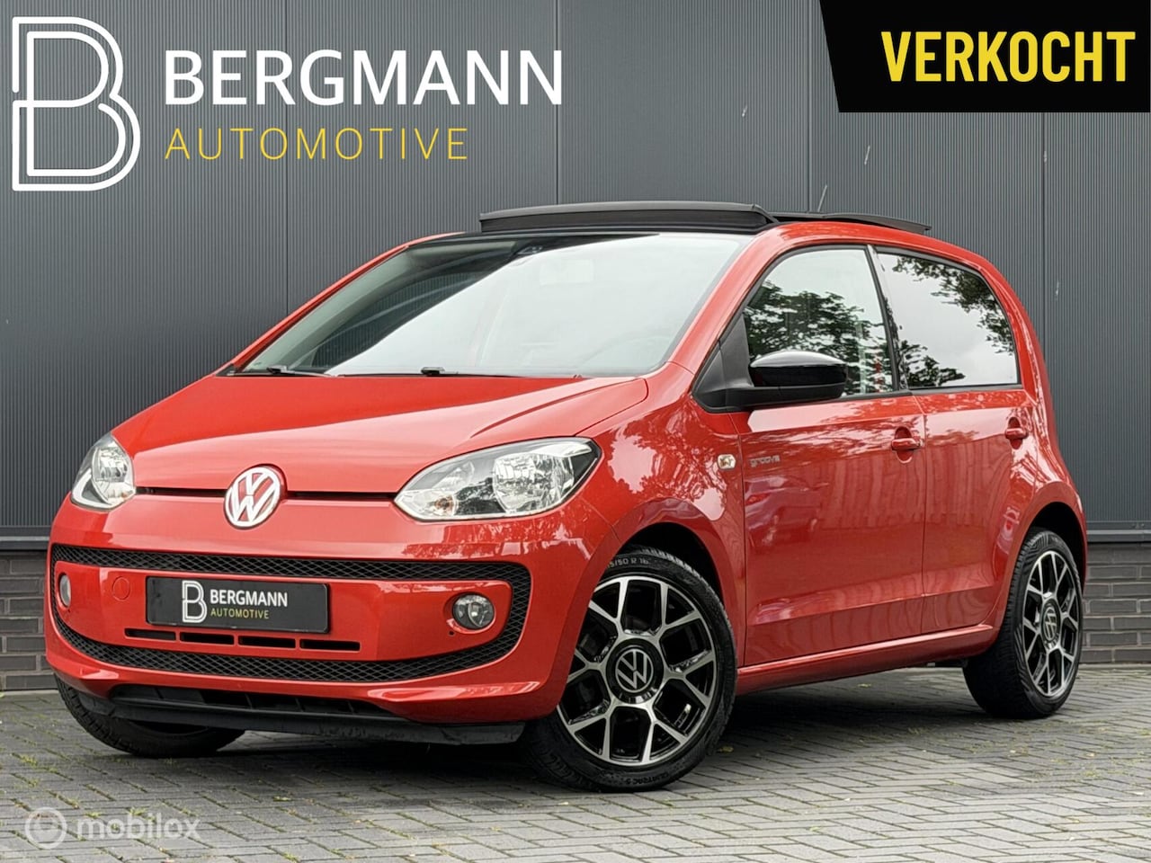 Volkswagen Up! - 1.0 Groove up!|5-deurs|navi|pano|16” LM - AutoWereld.nl