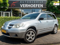 Mitsubishi Outlander Sport - 2.0 Invite+ - APPLE CARPLAY - AIRCO - XENON - TREKHAAK - 3 SLEUTELS