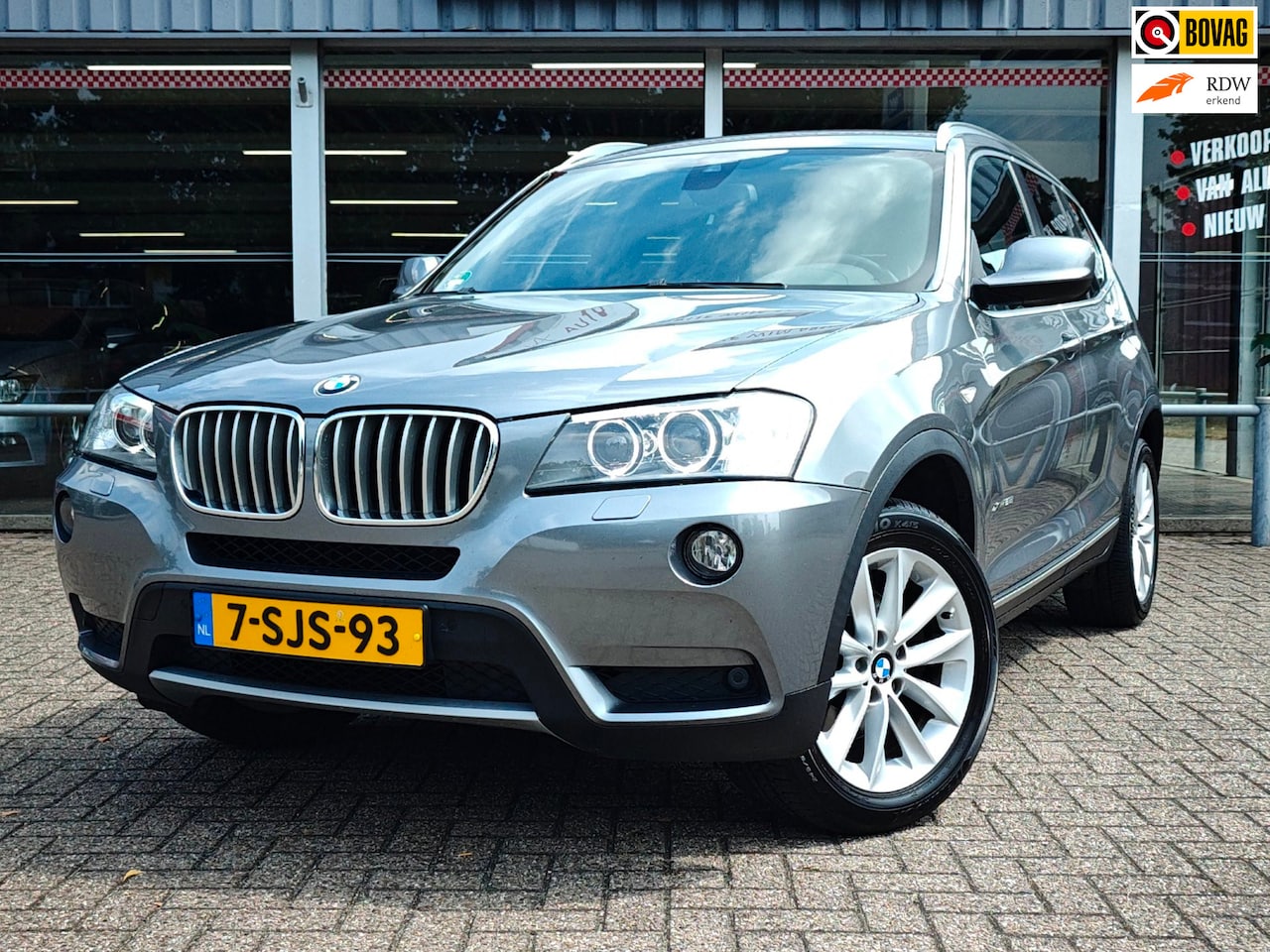 BMW X3 - XDrive28i High Executive | Panoramadak | Lederen Bekleding | Nieuwe motor !!| Trekhaak ele - AutoWereld.nl