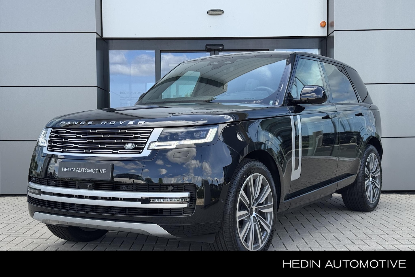 Land Rover Range Rover - P460e Autobiography PHEV l Towing Pack l Coolbox l Ebony leather l - AutoWereld.nl