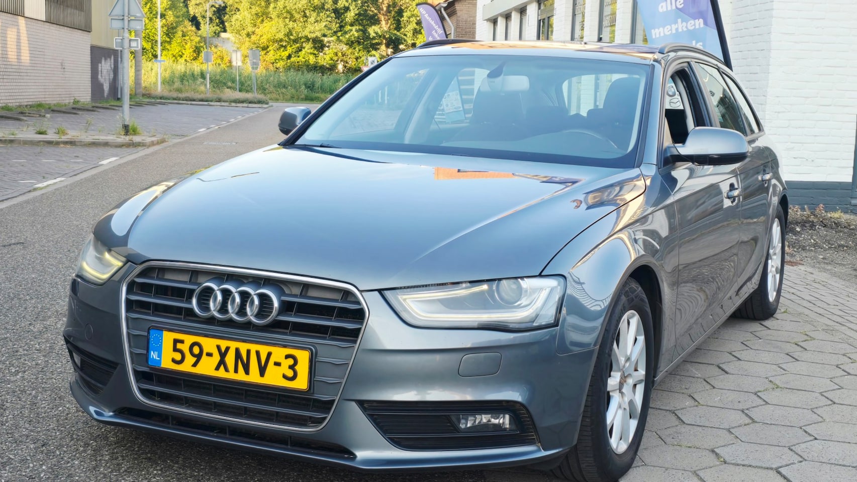 Audi A4 Avant - 1.8 TFSI Pro Line Business*1e eig*automaat*dealer onderhoud*zeer nette auto*airco*navi*tre - AutoWereld.nl