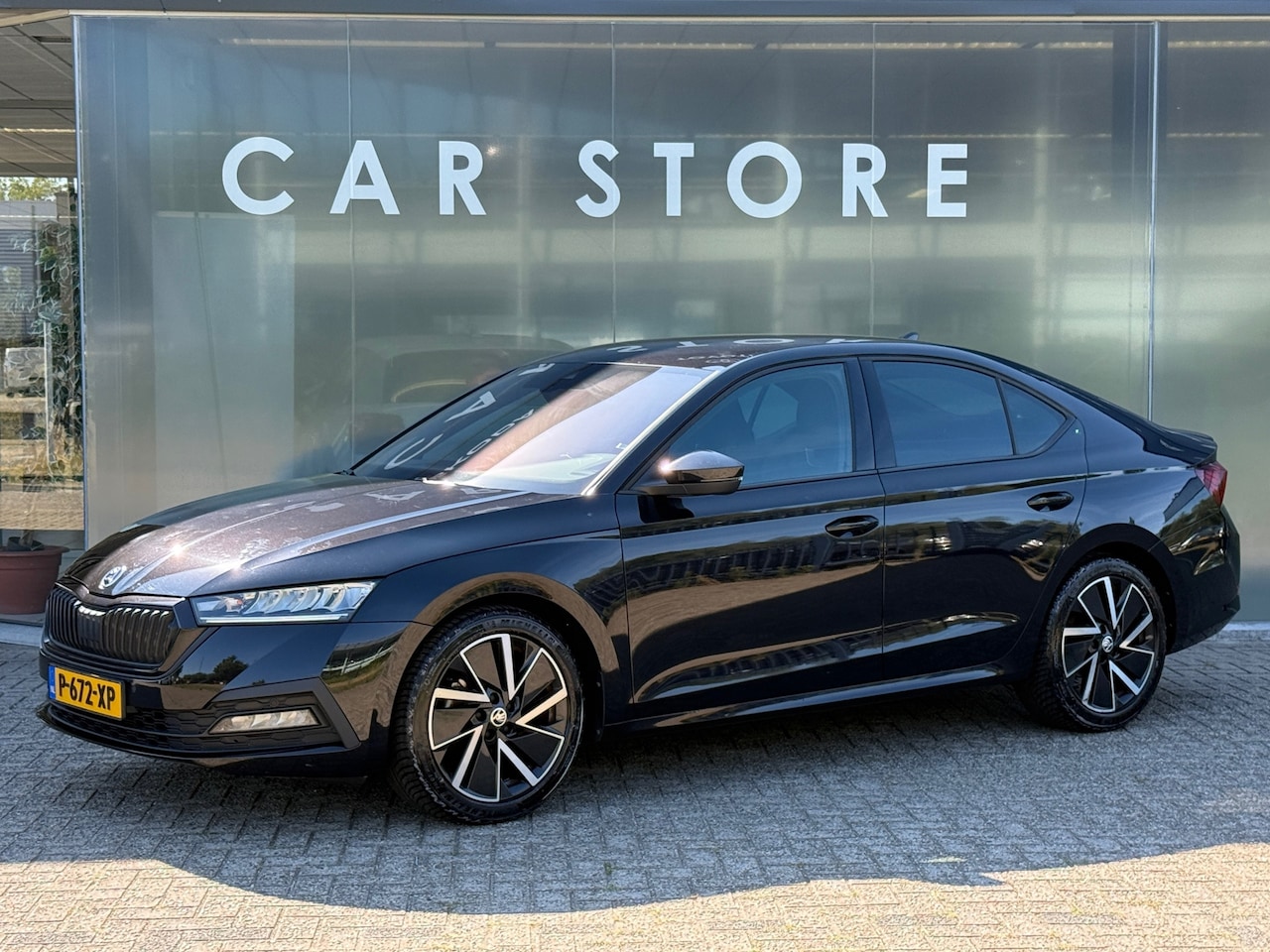 Skoda Octavia - 1.0 TSI DSG 110pk SPORT Navi|Clima|Stoelverw|ACC|Dealer Onderhouden - AutoWereld.nl