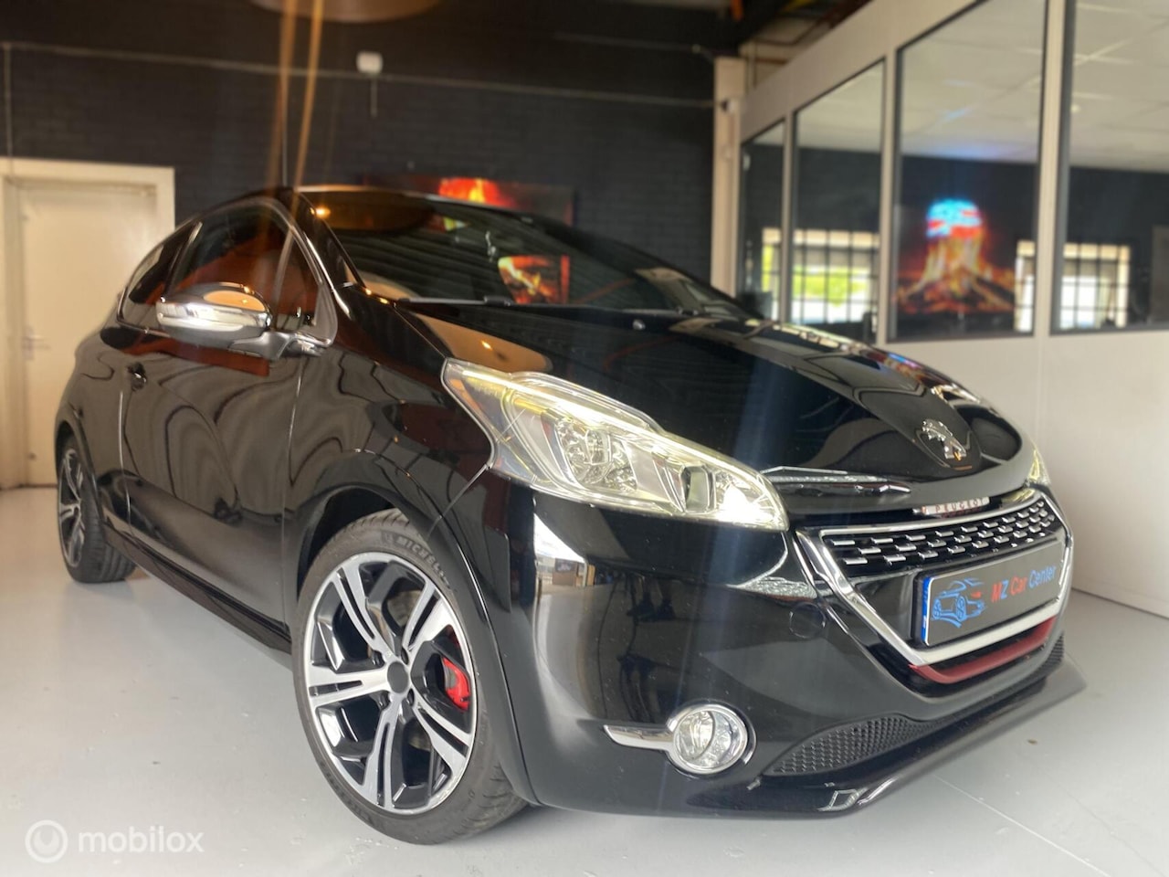 Peugeot 208 - 1.6 e-THP GTi | 200 PK | GTI | NAP | Nieuwe APK - AutoWereld.nl