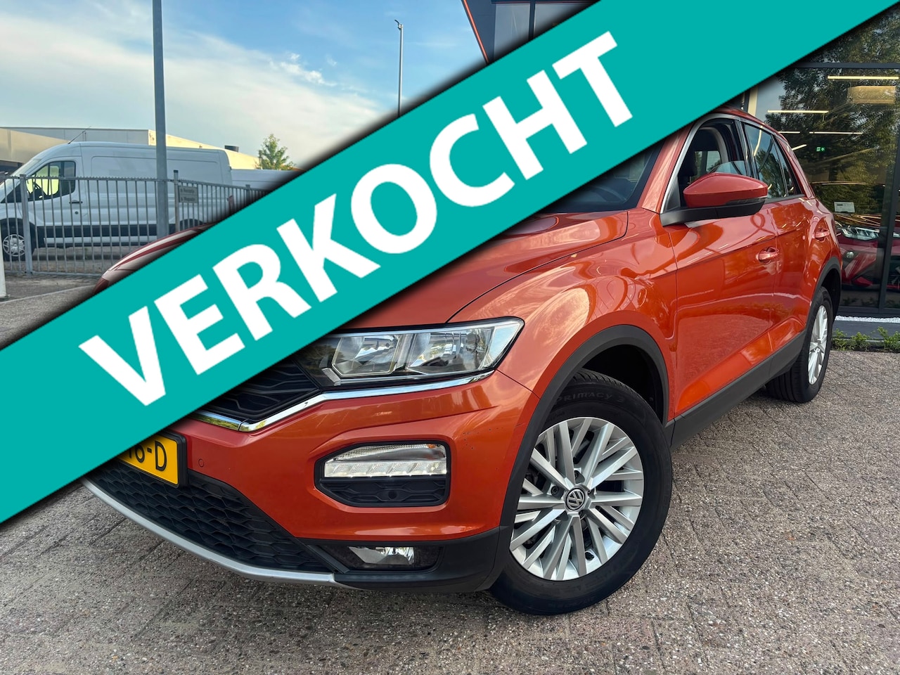 Volkswagen T-Roc - 1.0 TSI Style|Trekhaak - AutoWereld.nl