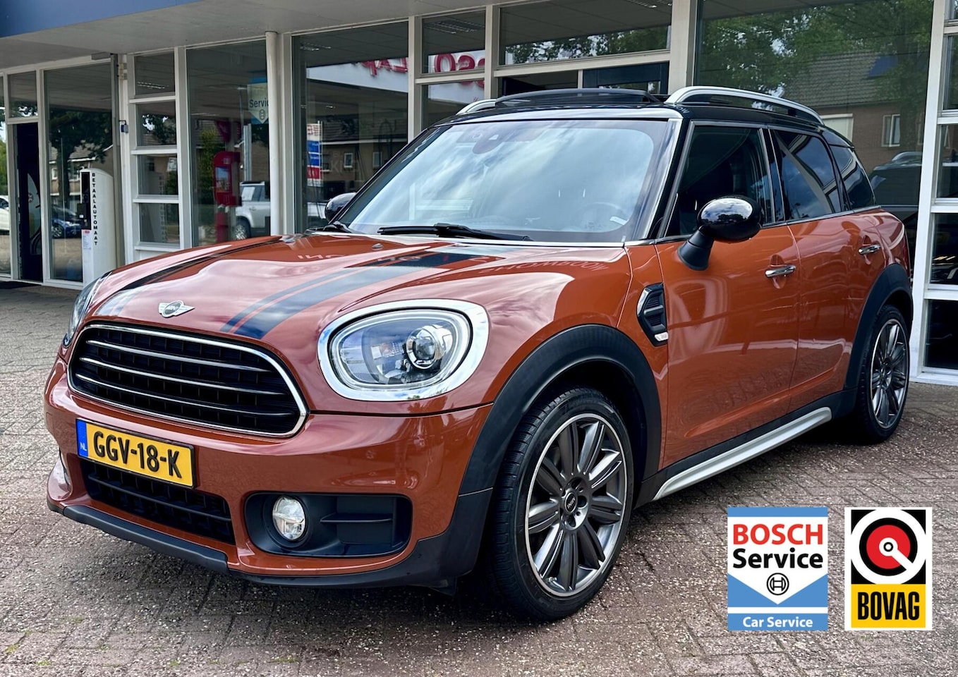 MINI Countryman - 1.5 Cooper Chili Led, Pano, Leer, Navi, LM.. - AutoWereld.nl