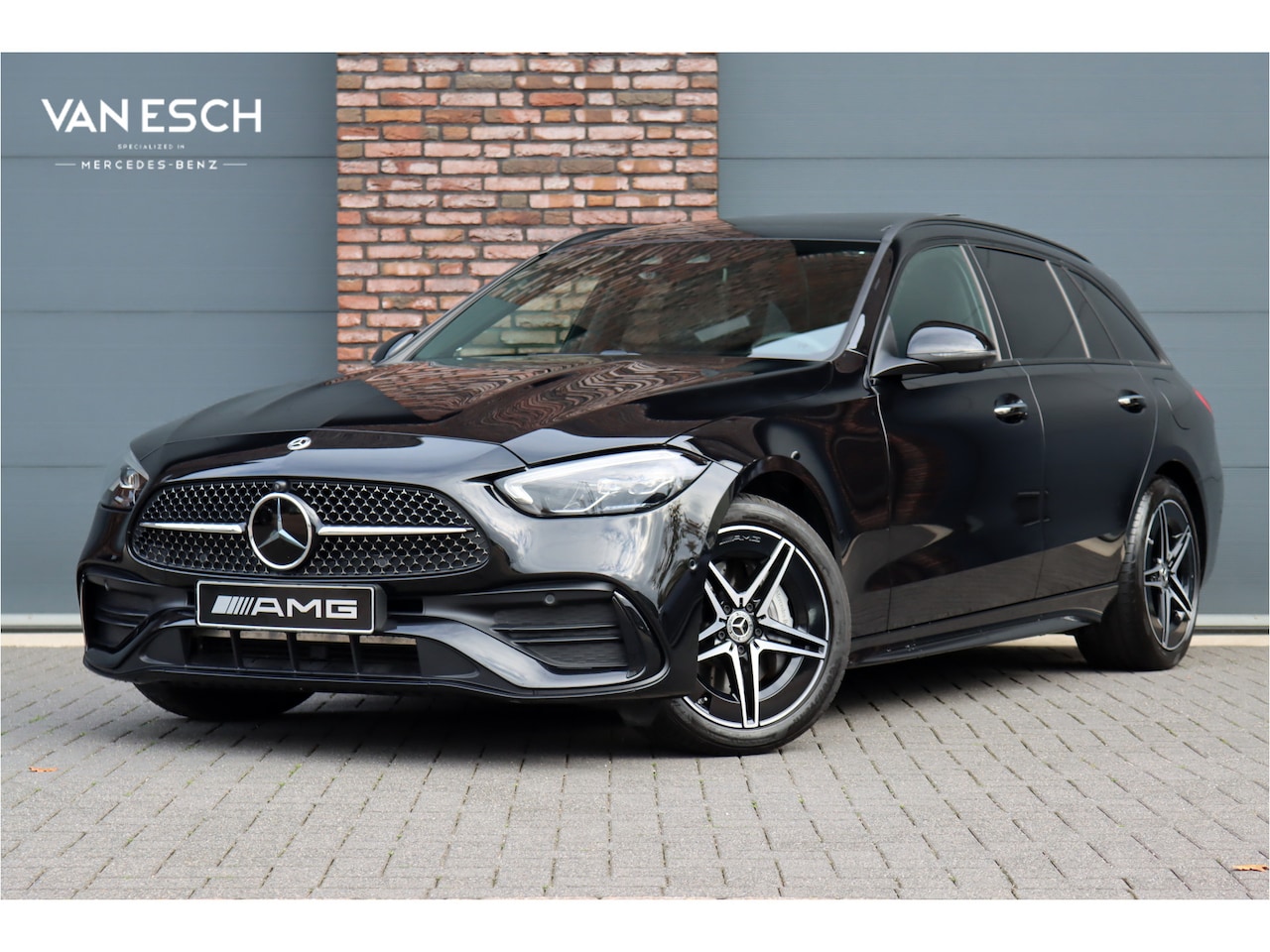 Mercedes-Benz C-klasse Estate - 300 e AMG Line | Distronic | Panoramadak | Memory | Surround Camera | Verwarmd Stuurwiel | - AutoWereld.nl