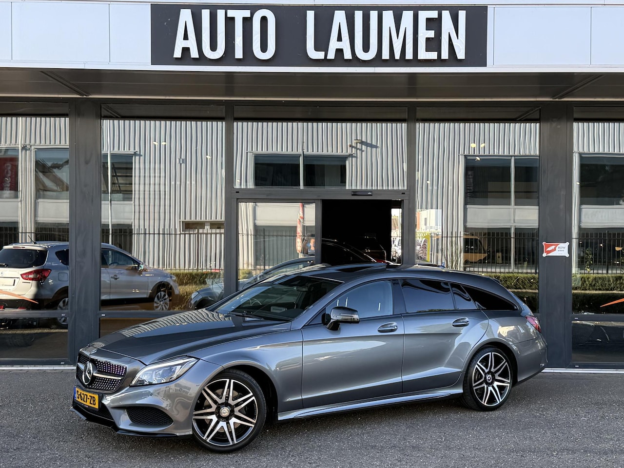 Mercedes-Benz CLS-klasse Shooting Brake - 400 4MATIC AMG Sport Edition Automaat Full Option Panodak Trekhaak Stoelkoeling Harman Kar - AutoWereld.nl